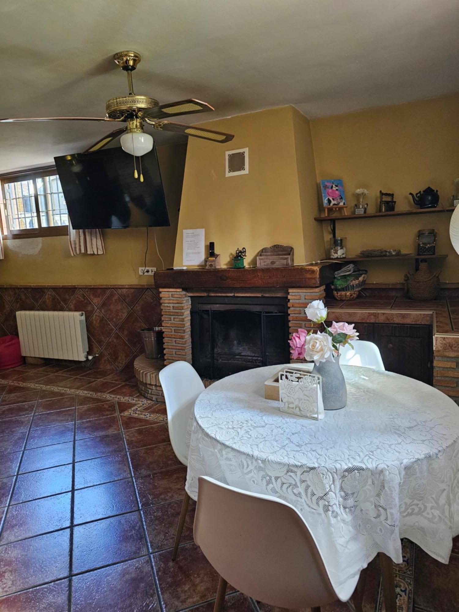 Apto-En El Bajo De La Casa-Estilo Rustico En Dílar Exterior photo